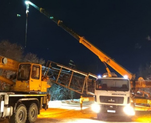 На дороге Зуево-Новая Ладога обрушился энергомост