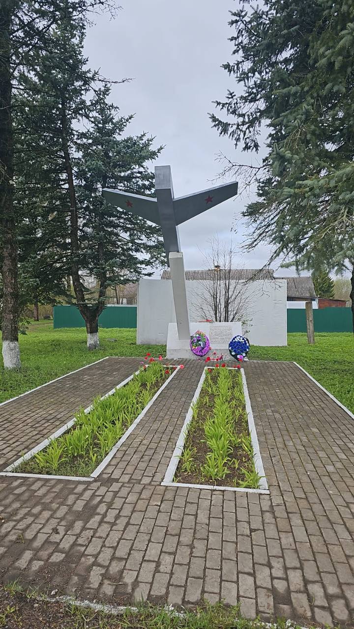 Подготовка дорог Ленобласти ко Дню Победы Подготовка дорог Ленобласти ко Дню Победы