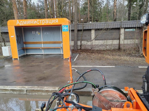 Отмываем дороги после зимы