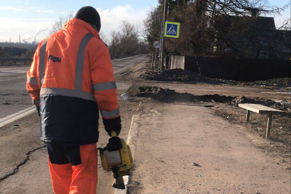 Приступаем  к мероприятиям по очистке дорог от песка, пыли и грязи