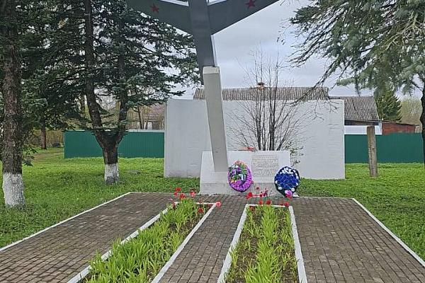 Подготовка дорог Ленобласти ко Дню Победы