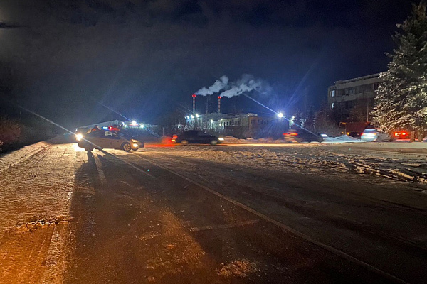 На дороге Зуево-Новая Ладога обрушился энергомост